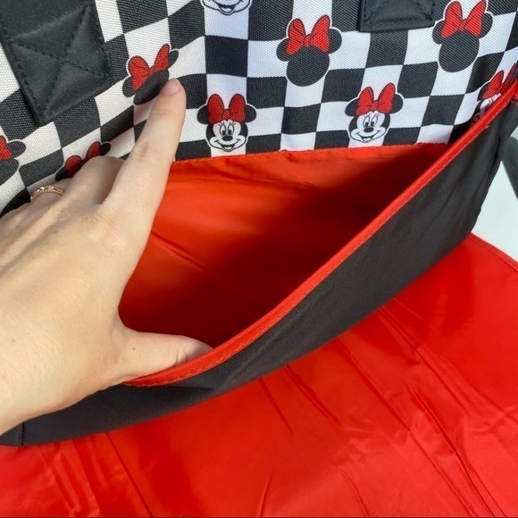 Disney Minnie Mickey Mouse Diaper Bag Gift Set - Picture 12 of 14